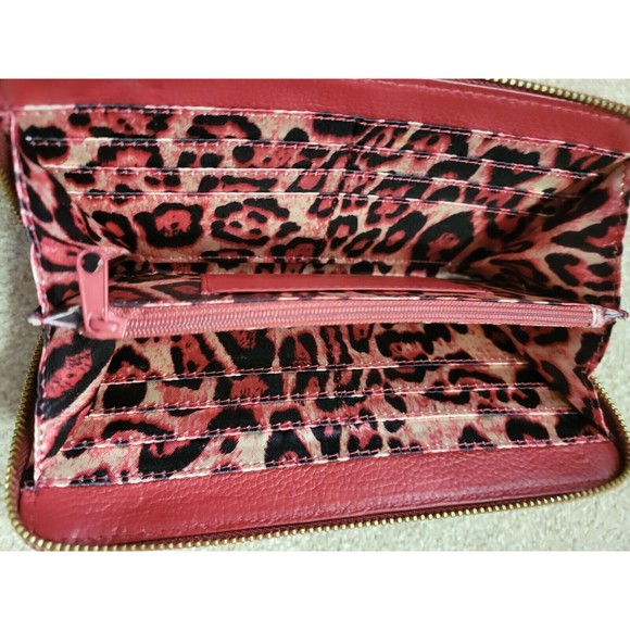 KENNETH COLE Leather Ziparound Wallet Red Leopard Lining - Picture 4 of 6